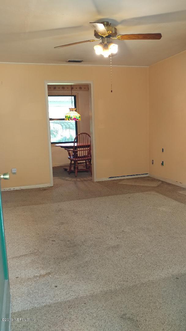 3688 Cascade Road Jacksonville, FL 32207 - Photo 4 of 18 Living Room
