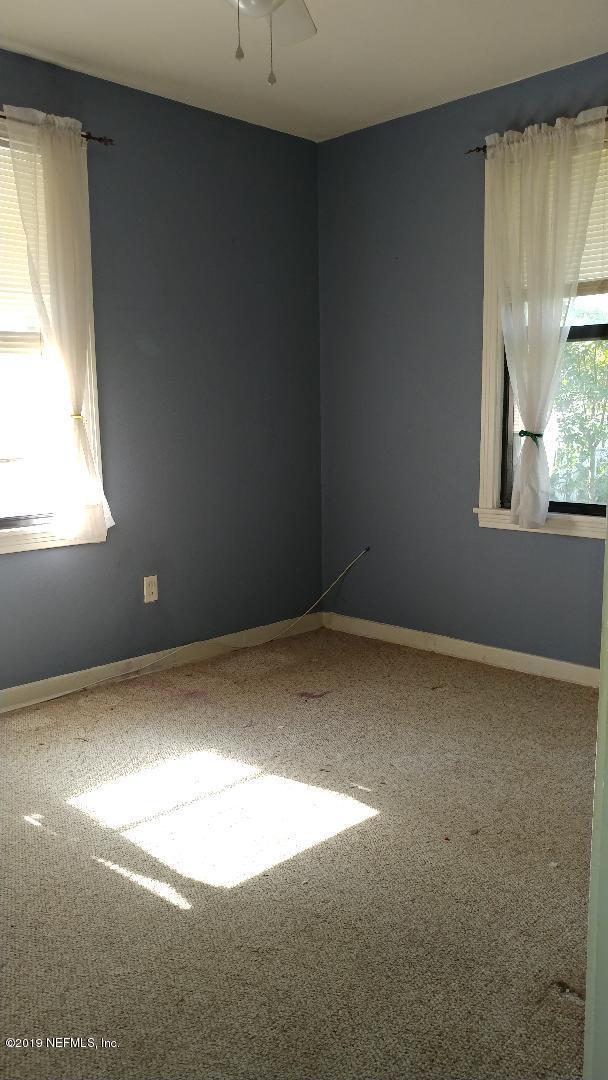3688 Cascade Road Jacksonville, FL 32207 - Photo 10 of 18 Bedroom