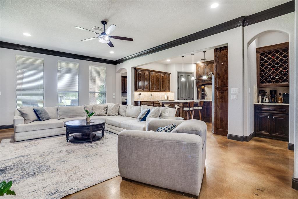 2785 George Owens Road Ponder, TX 76259 - Photo 8 of 29