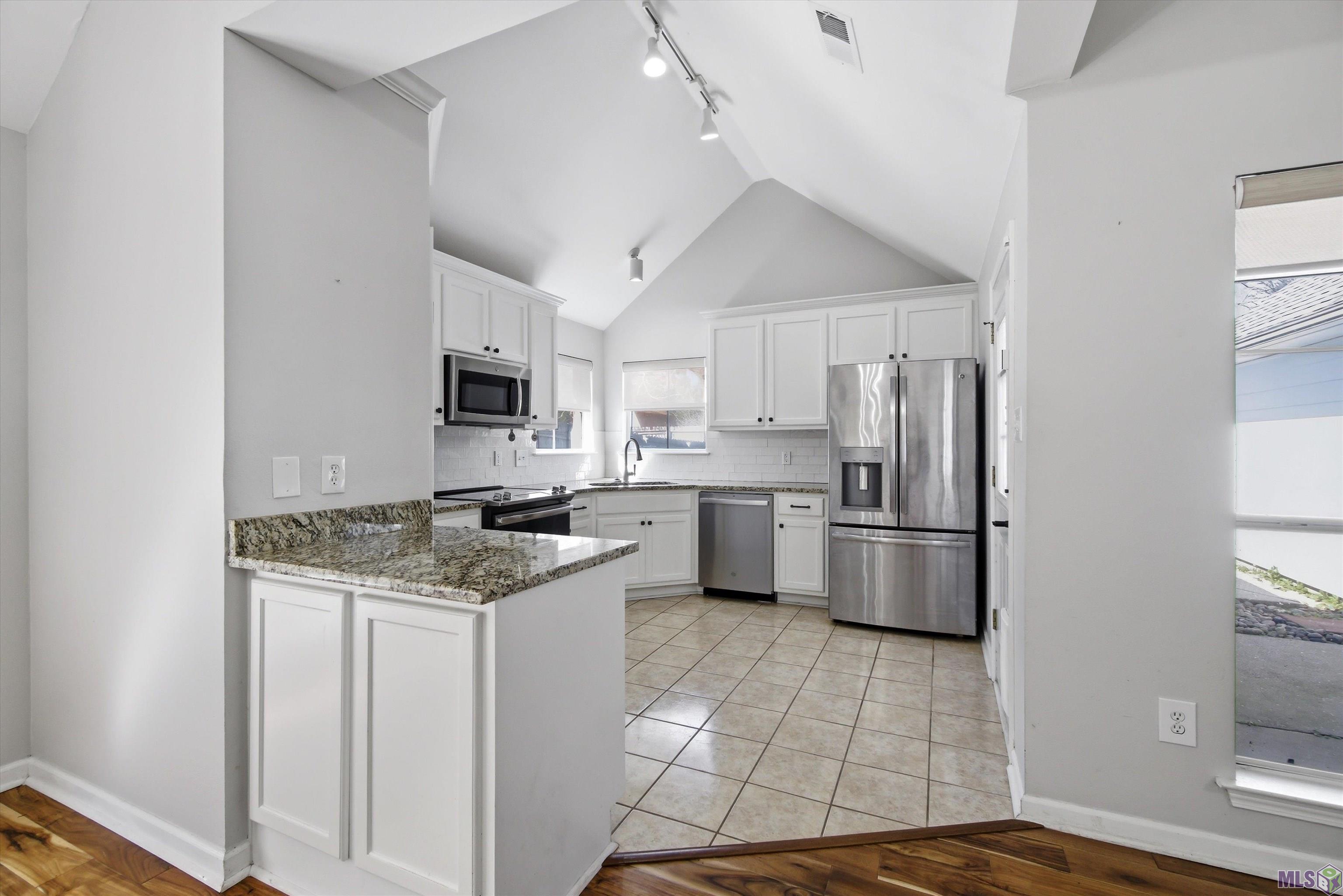 16325 Somersby Avenue Baton Rouge, LA 70817 - Photo 5 of 15