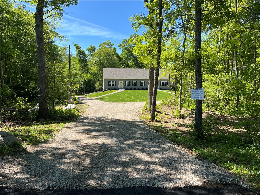35 Glendale Road Tiverton, RI 02878 - Photo 3 of 47 May