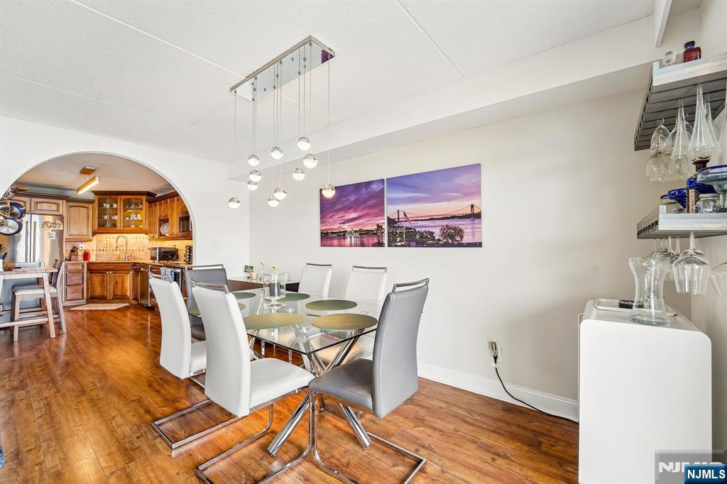1077 River Road, Unit 903 Edgewater, NJ 07020 - Photo 8 of 37