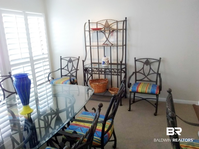 710 South Mobile Street, Unit 23 Fairhope, AL 36532 - Photo 23 of 42 DR furniture not included