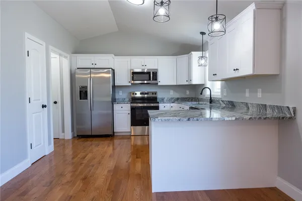 $539,900 | 21 Pine Way Boulevard, Coventry, RI 02816