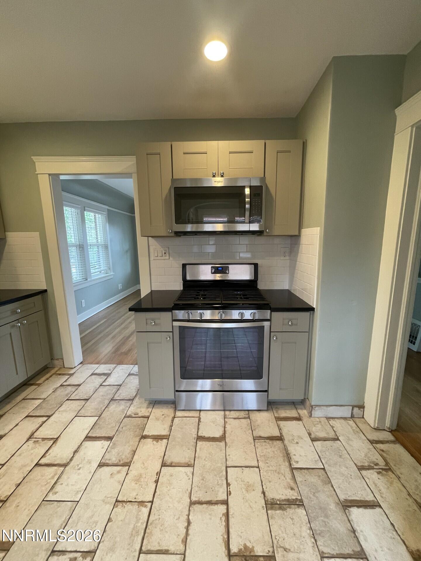 125 Malone Lane Reno, NV 89502 - Photo 6 of 14 Malone Kitchen 3