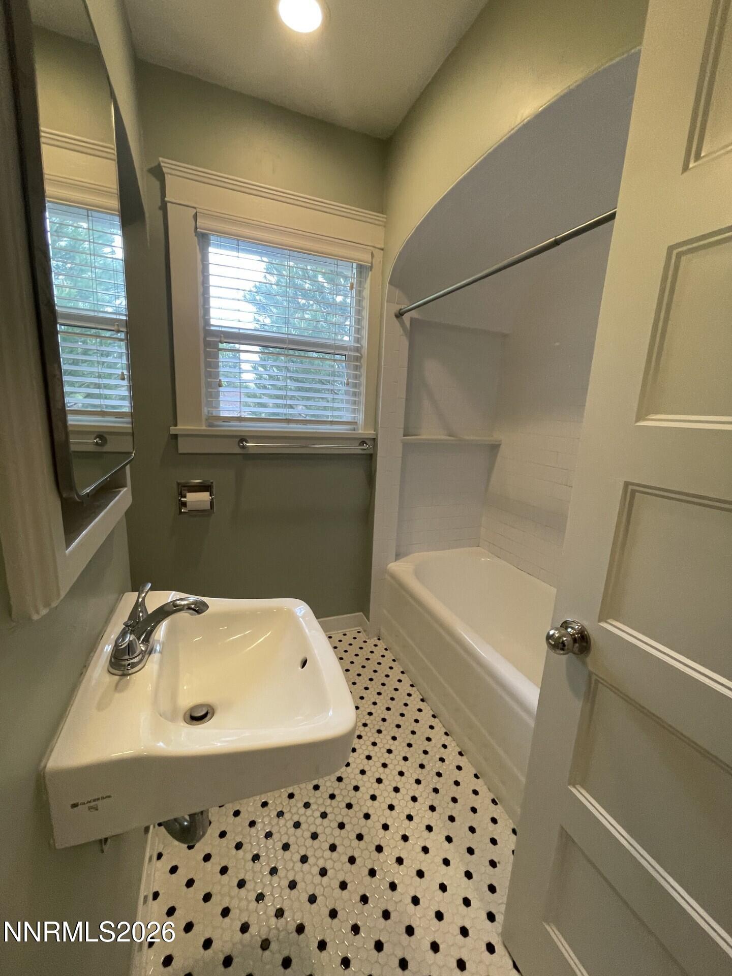 125 Malone Lane Reno, NV 89502 - Photo 8 of 14 Malone Bath
