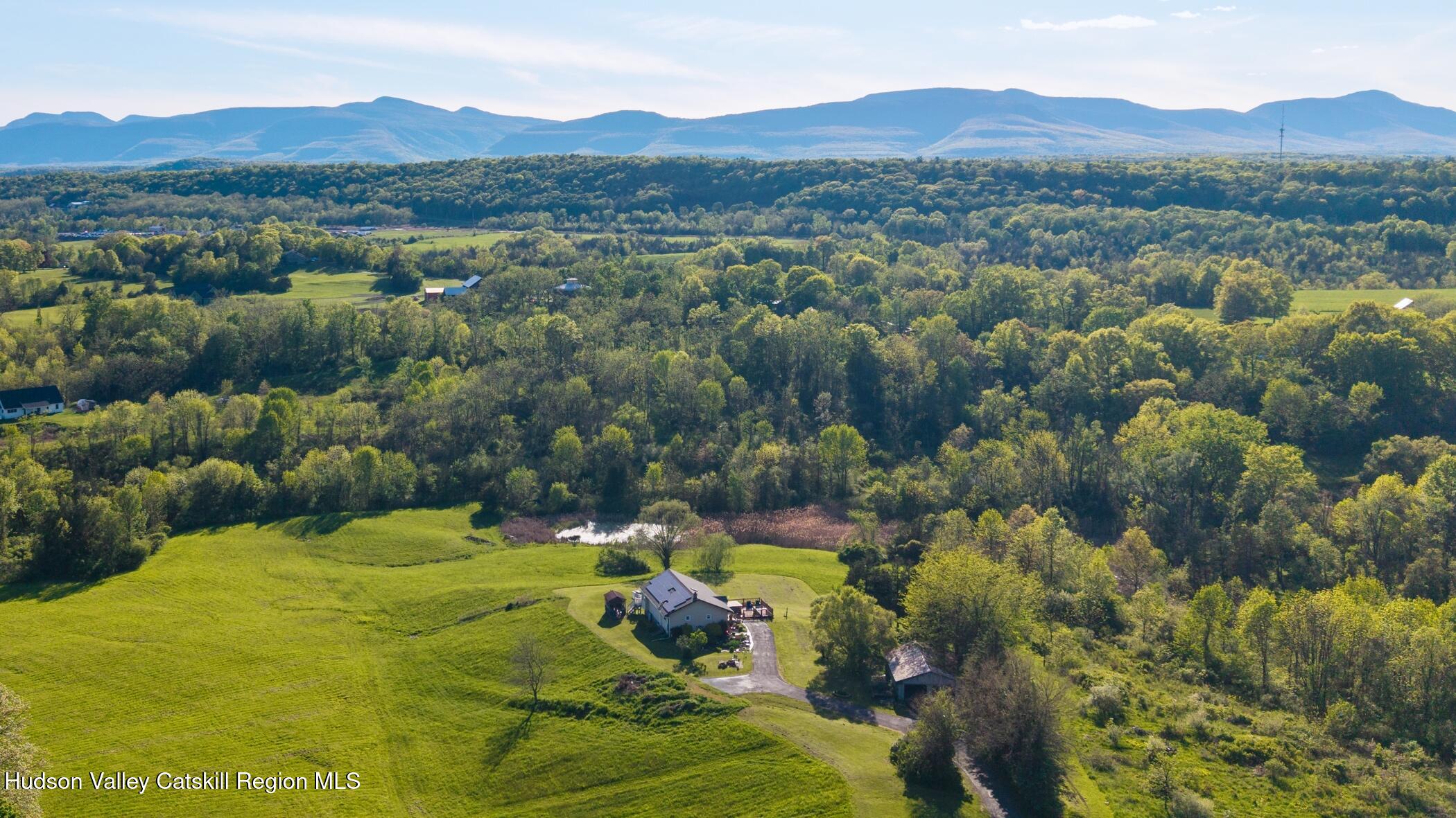 715 Embought Road Catskill, NY 12414 - Photo 4 of 37 Picture-40