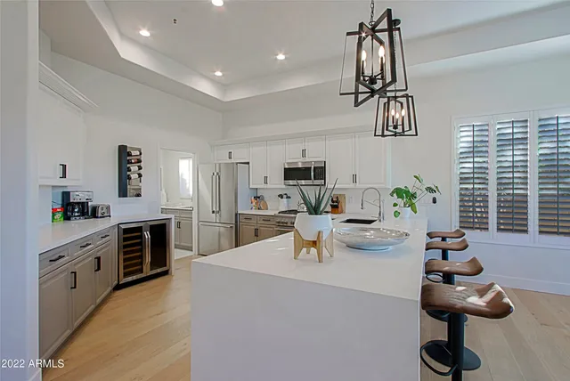 $9,500 | 6884 East Amber Sun Drive, Scottsdale, AZ 85266