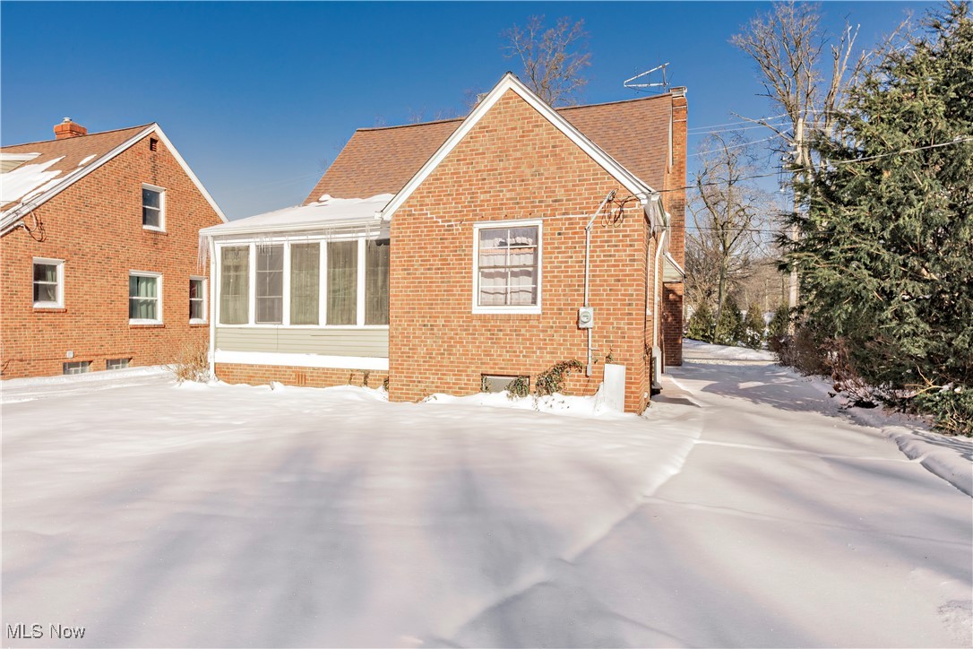 4040 Ardmore Road Cleveland, OH 44121 - Photo 39 of 43