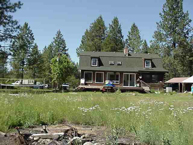 37020 North Valley Road Chattaroy, WA 99003 - Photo 2 of 9