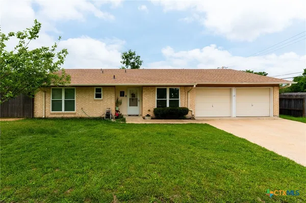 $1,800 | 902 Lynn Lane, Copperas Cove, TX 76522