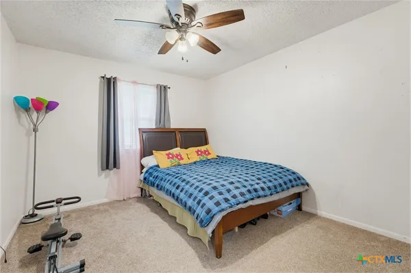 $1,800 | 902 Lynn Lane, Copperas Cove, TX 76522