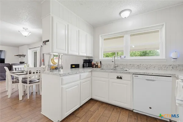 $1,800 | 902 Lynn Lane, Copperas Cove, TX 76522