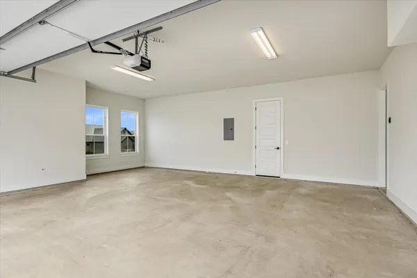 $837,000 | 32 Peace Pipe, Wimberley, TX 78676