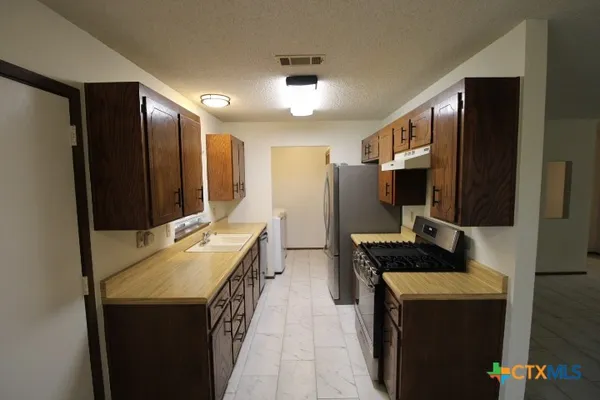 $1,300 | 1513 Missouri Avenue, Killeen, TX 76541