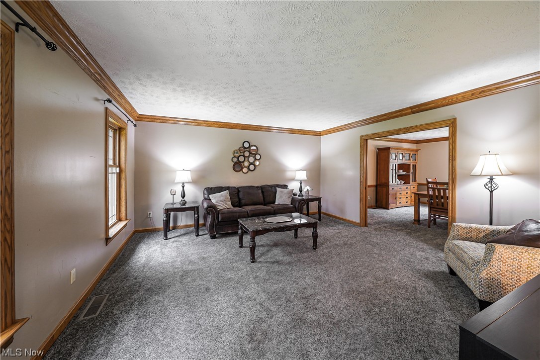3541 Ranfield Road Kent, OH 44240 - Photo 8 of 32 Gallery Image 8