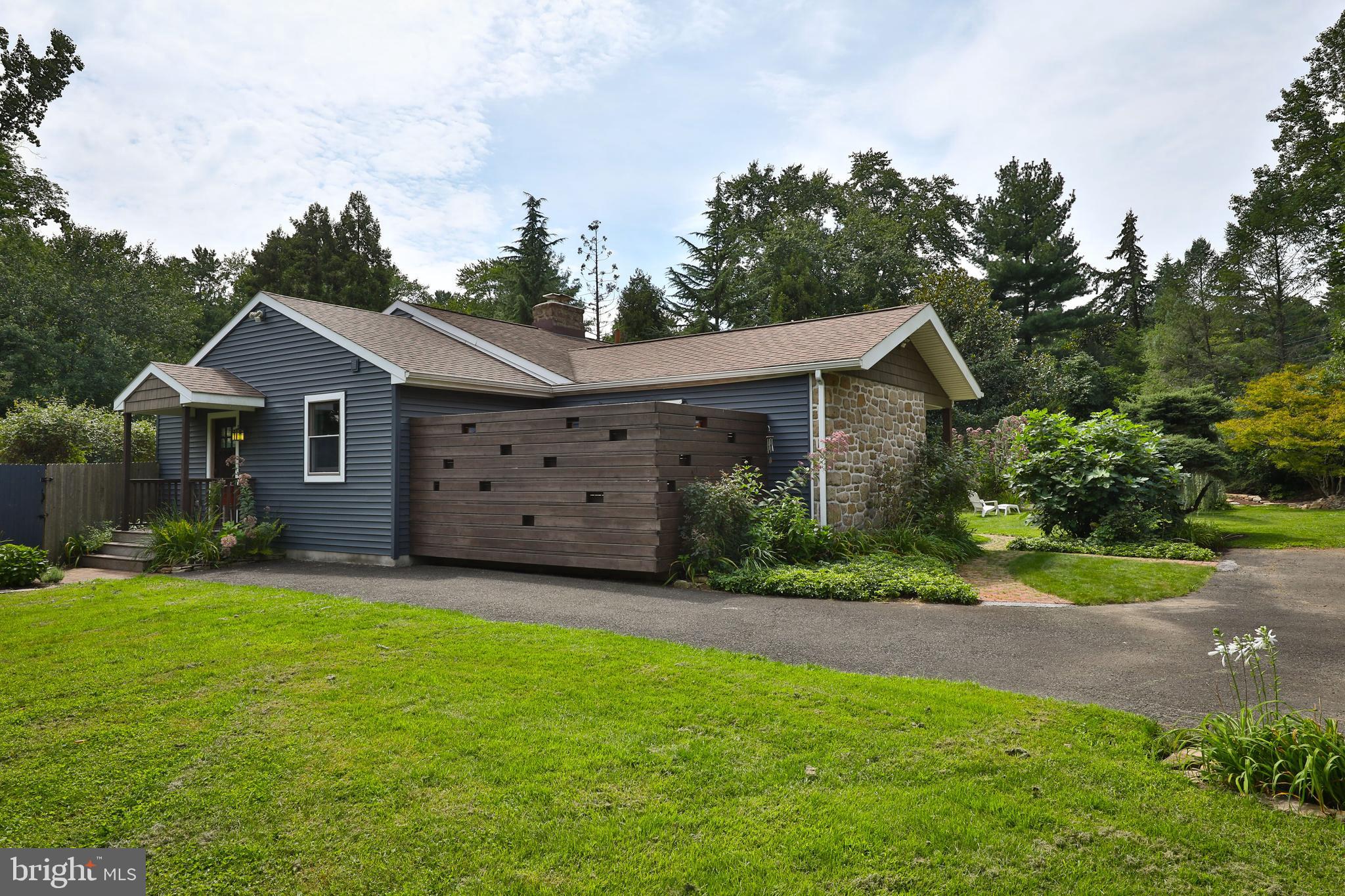 1486 Tallyho Road Jenkintown, PA 19046 - Photo 3 of 42 Gallery Image 3