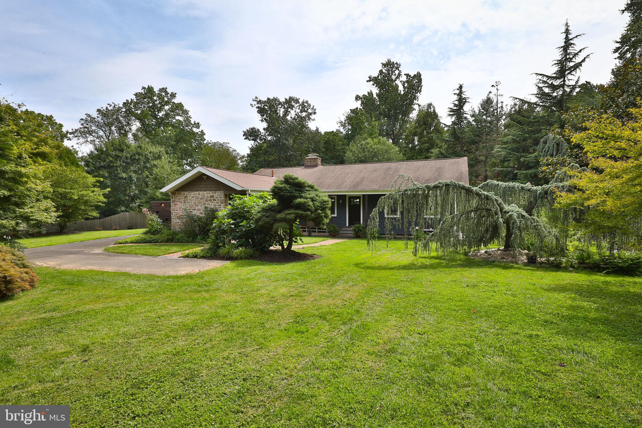 1486 Tallyho Road Jenkintown, PA 19046 - Photo 4 of 42 Gallery Image 4