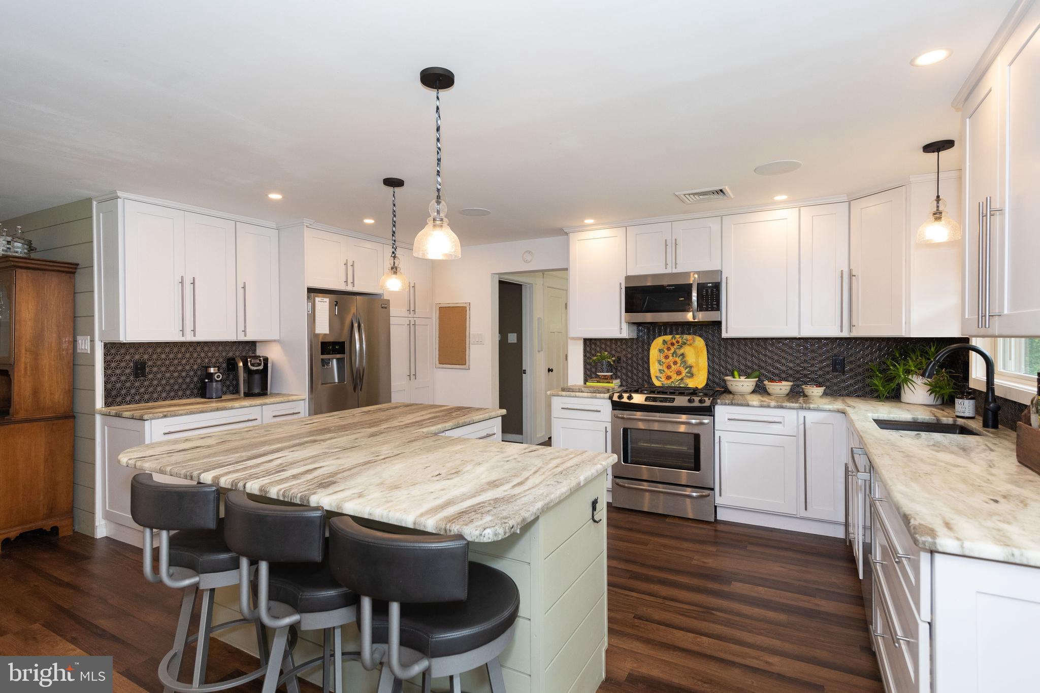 1486 Tallyho Road Jenkintown, PA 19046 - Photo 9 of 42 Gallery Image 9