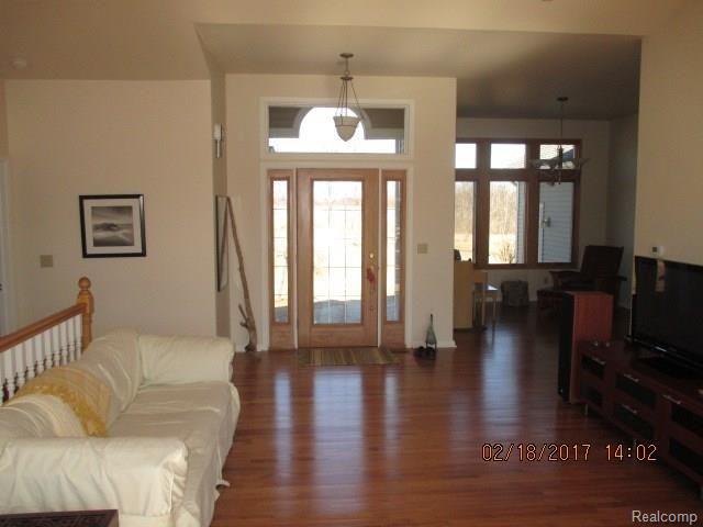5021 Stewart Road Lapeer, MI 48446 - Photo 22 of 49 IMG_4356.JPG