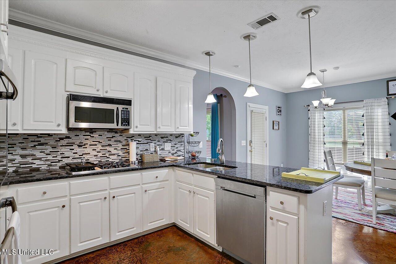 616 Berridge Drive Ridgeland, MS 39157 - Photo 10 of 39 10-616 Berridge Dr