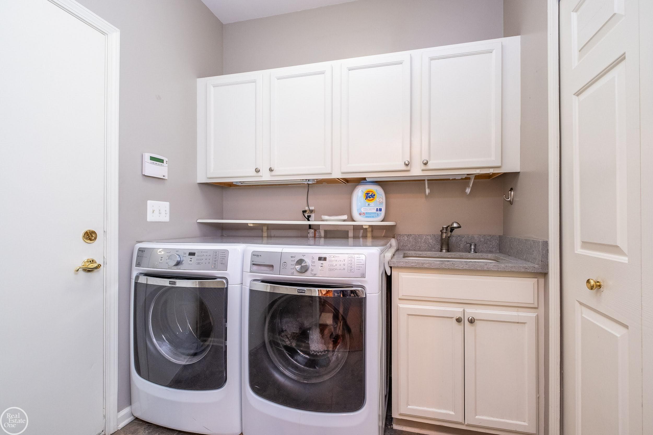 3597 Winding Brk Circle Rochester, MI 48309 - Photo 44 of 63 First Floor Laundry Room