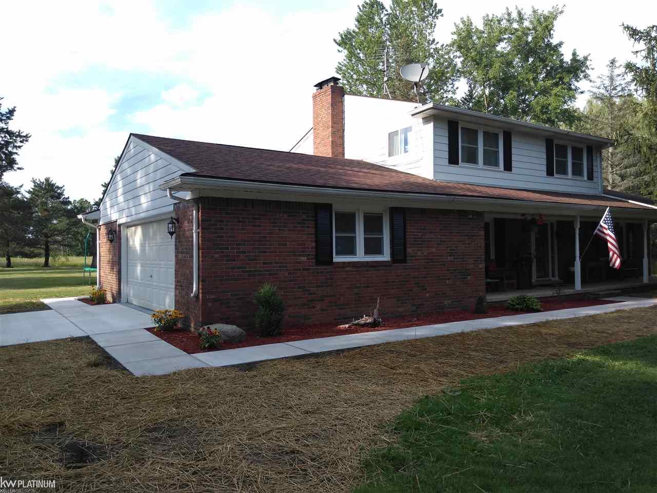 9242 Webb Road Goodells, MI 48027 - Photo 6 of 68