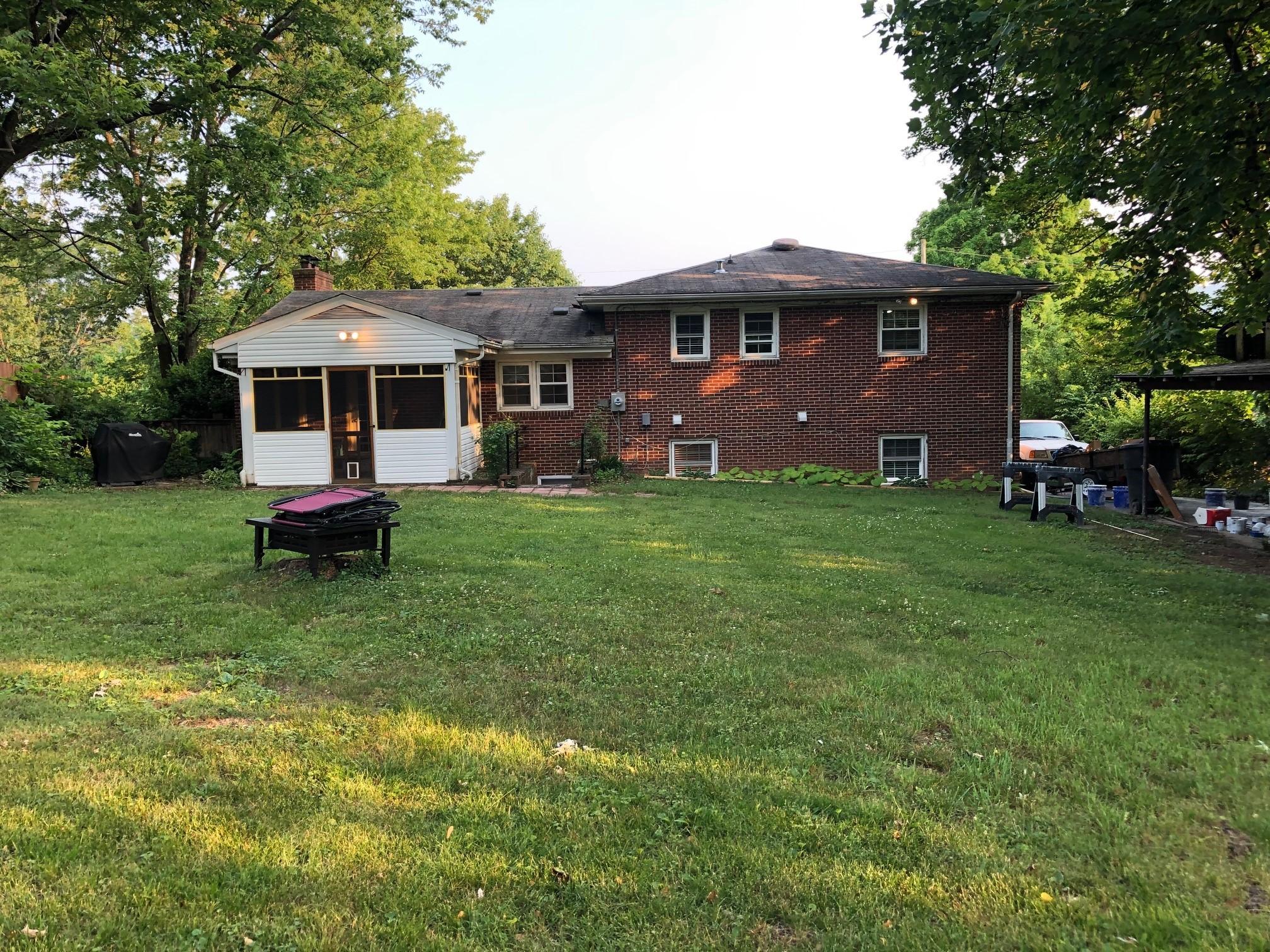 3274 Rasmont Road Roanoke, VA 24018 - Photo 32 of 34 backview
