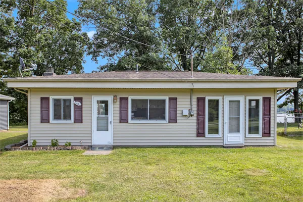 $189,900 | 1161 Oak Grove Park, Union City, MI 49094