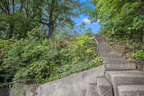 $189,900 | 1161 Oak Grove Park, Union City, MI 49094