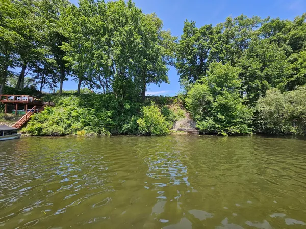 $189,900 | 1161 Oak Grove Park, Union City, MI 49094