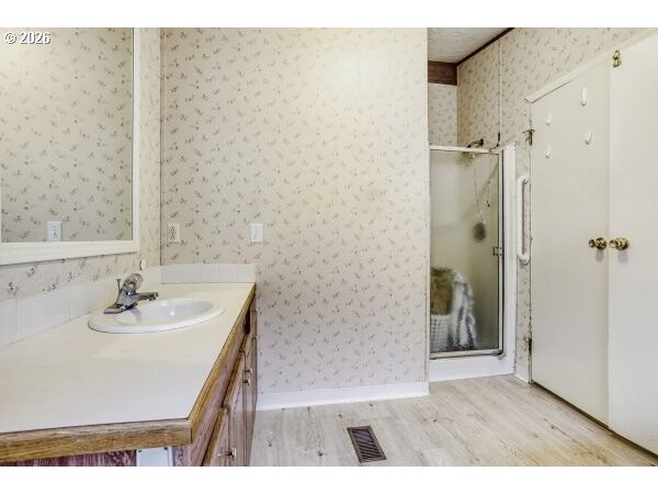 4239 Southeast 122nd Avenue, Unit 14 Portland, OR 97236 - Photo 12 of 17