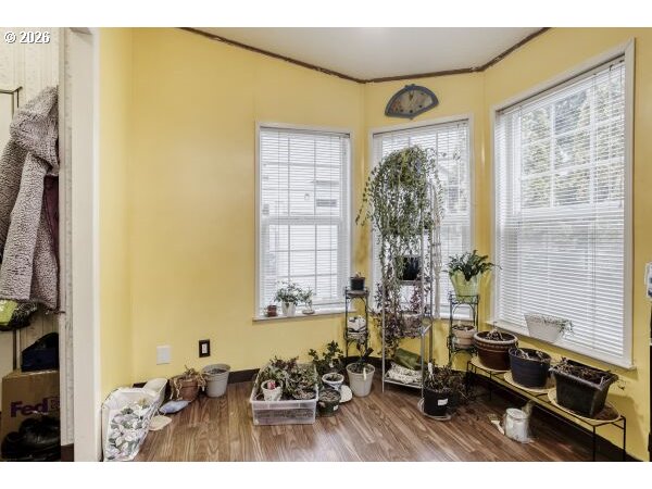 4239 Southeast 122nd Avenue, Unit 14 Portland, OR 97236 - Photo 8 of 17