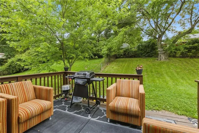 $173,000 | 314 North Forest Avenue, Sugar Creek, MO 64054