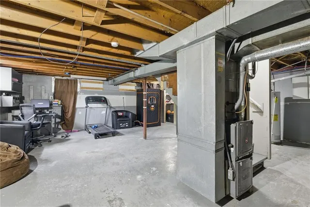 $173,000 | 314 North Forest Avenue, Sugar Creek, MO 64054