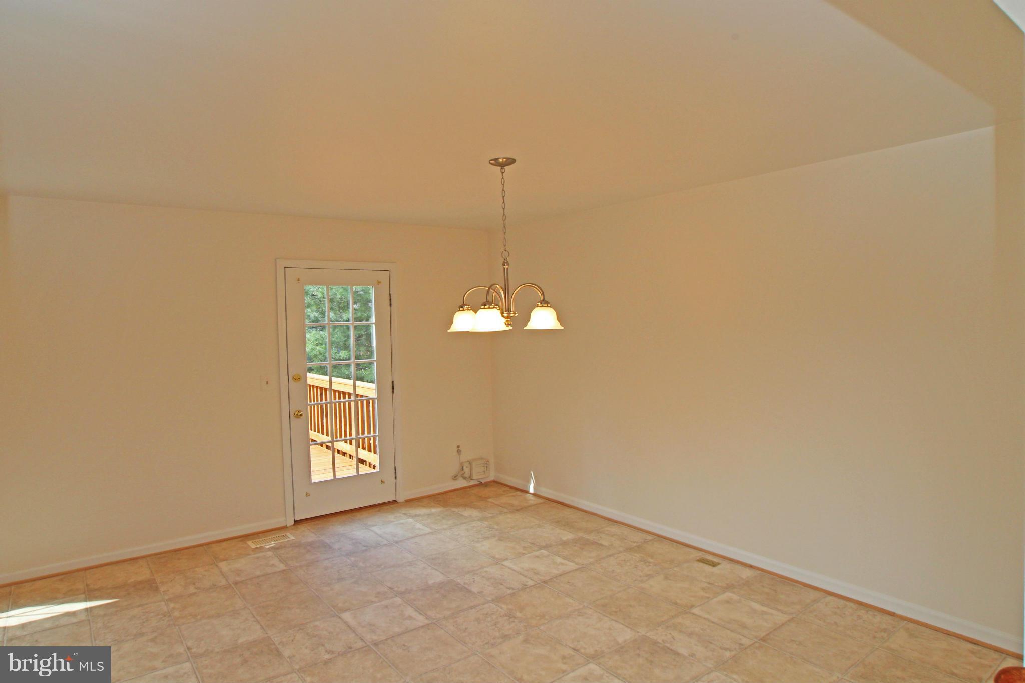 6004 Bingley Road Alexandria, VA 22315 - Photo 8 of 30 Dining Room
