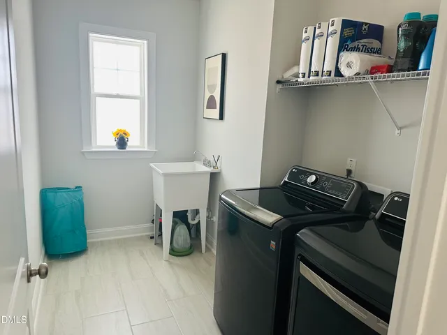 $2,495 | 393 Kaplan Woods Way, Wake Forest, NC 27587