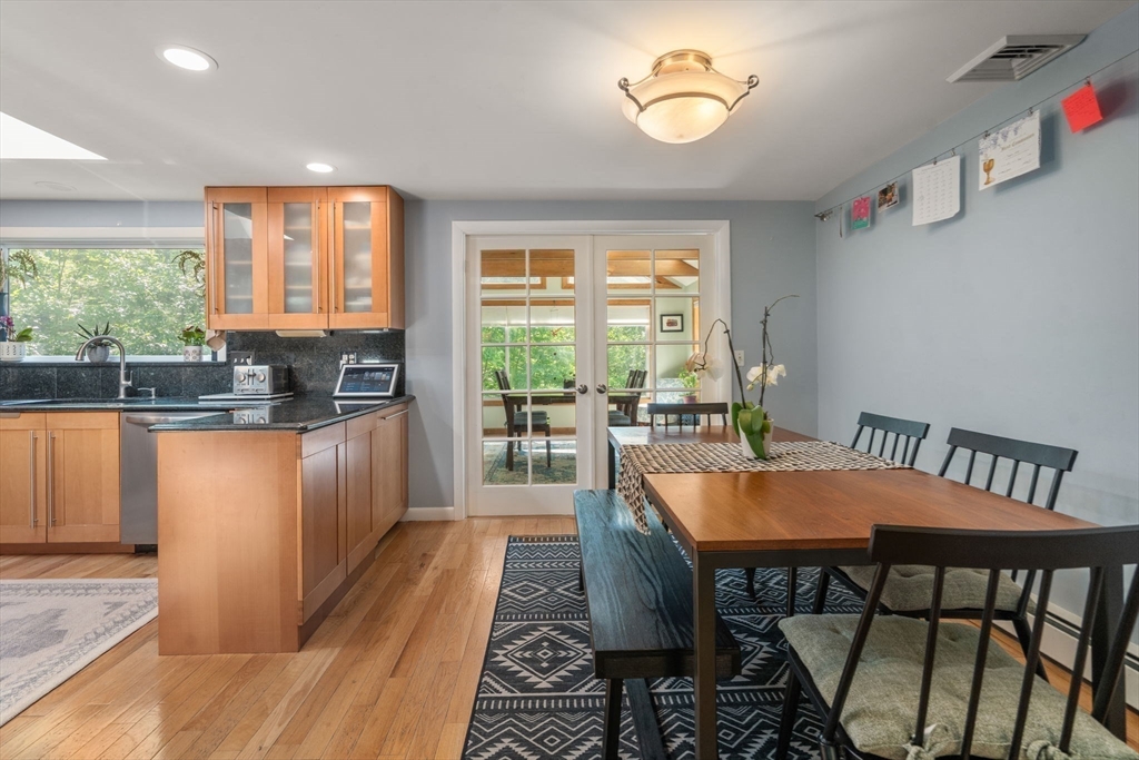 170 Hudson Road Stow, MA 01775 - Photo 8 of 42