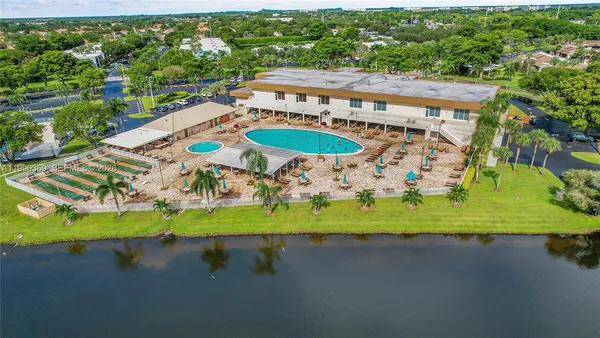 $159,000 | 15342 Lakes Of Delray Boulevard, Unit 94, Delray Beach, FL 33484