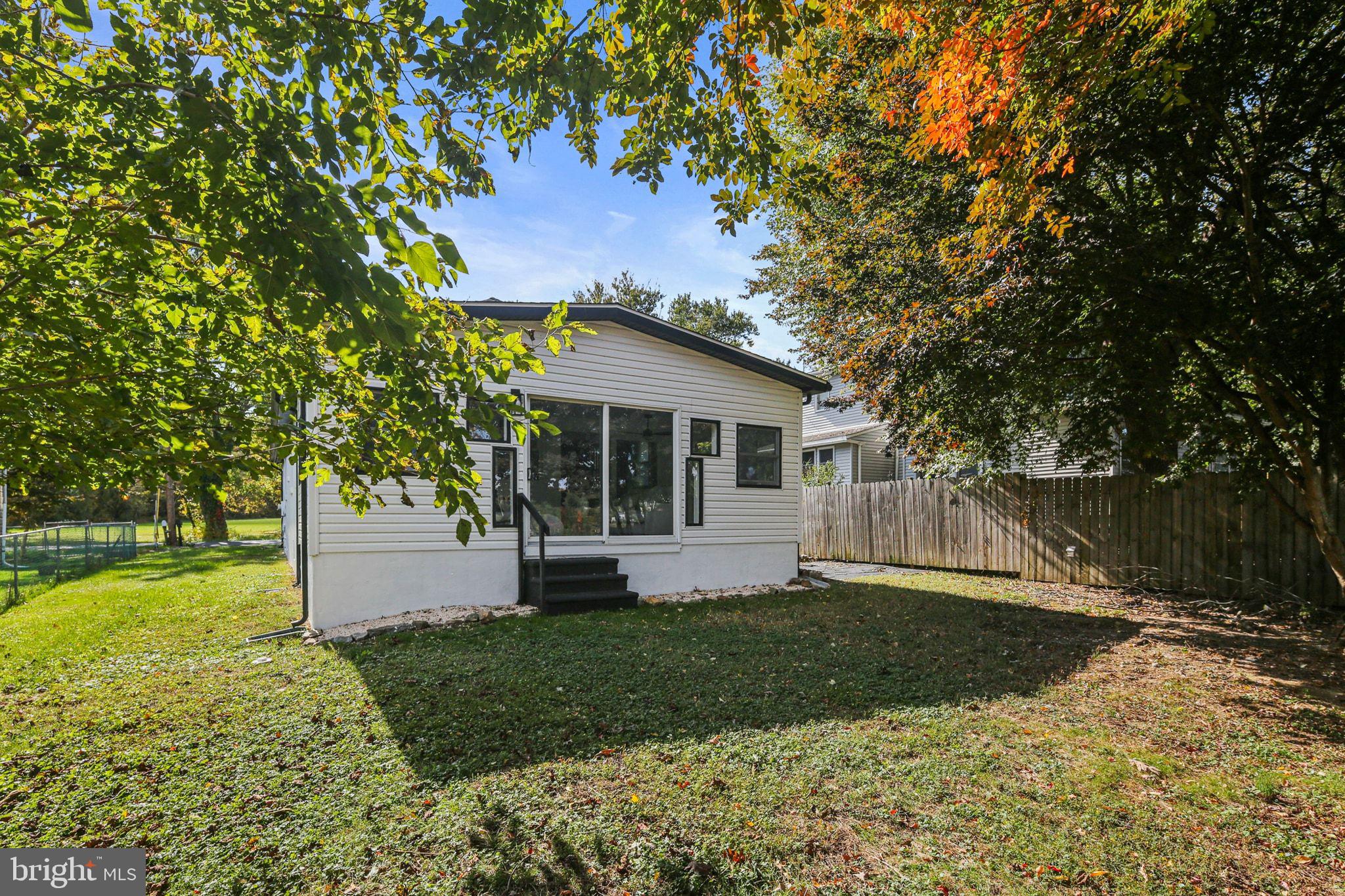 515 Freys Road Edgewood, MD 21040 - Photo 31 of 43 a front view of house with a garden