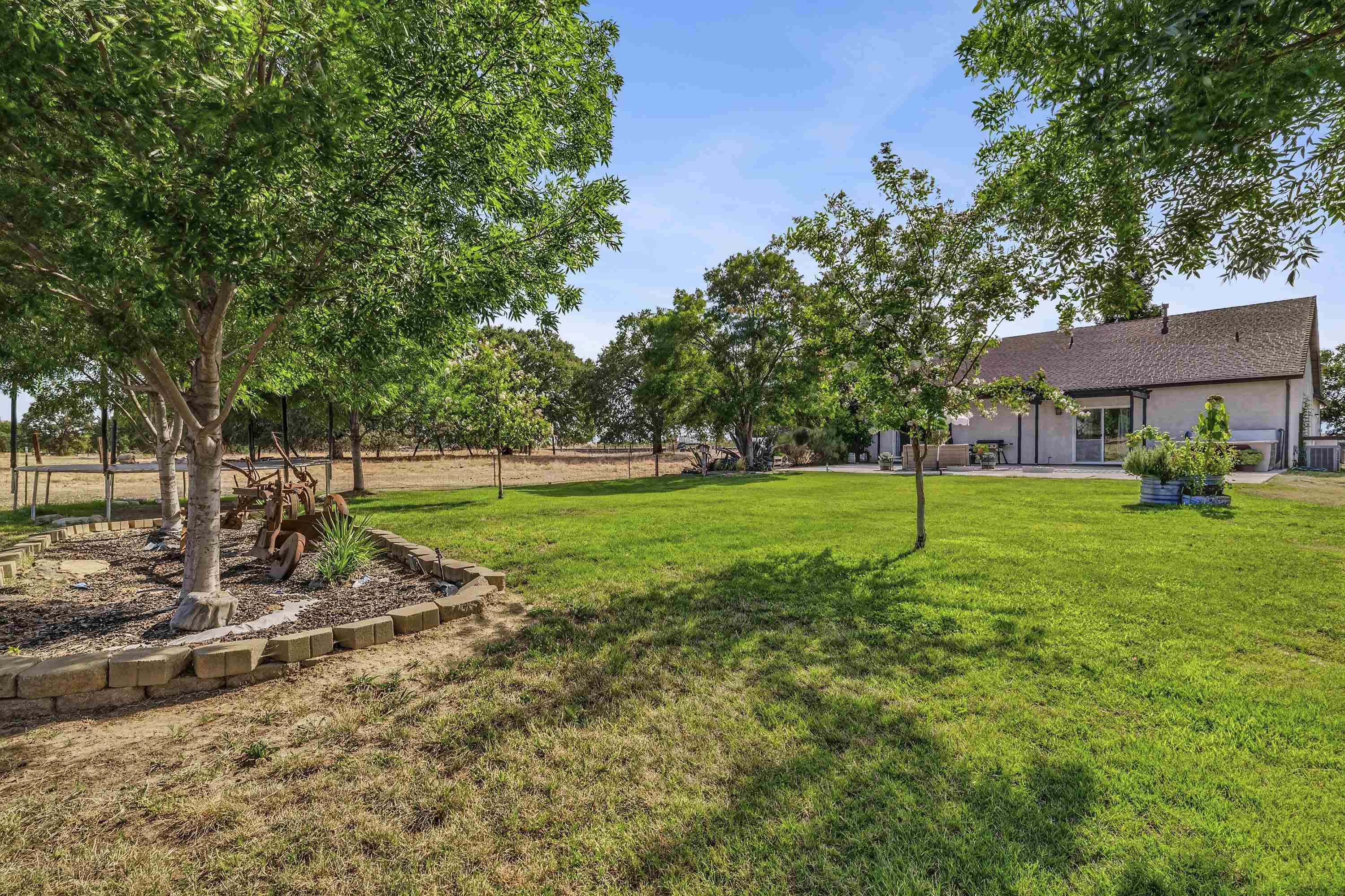 1800 Inghram Road Corning, CA 96021 - Photo 41 of 65 Gallery Image 41