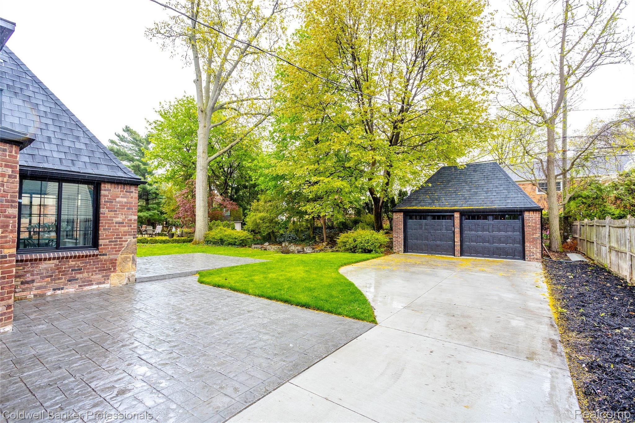 25 Hampton Road Grosse Pointe, MI 48236 - Photo 37 of 45 25 Hampton L048.jpg