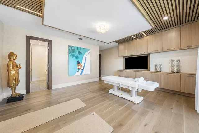 $22,795,000 | 212 Alexander Palm Road, Boca Raton, FL 33432