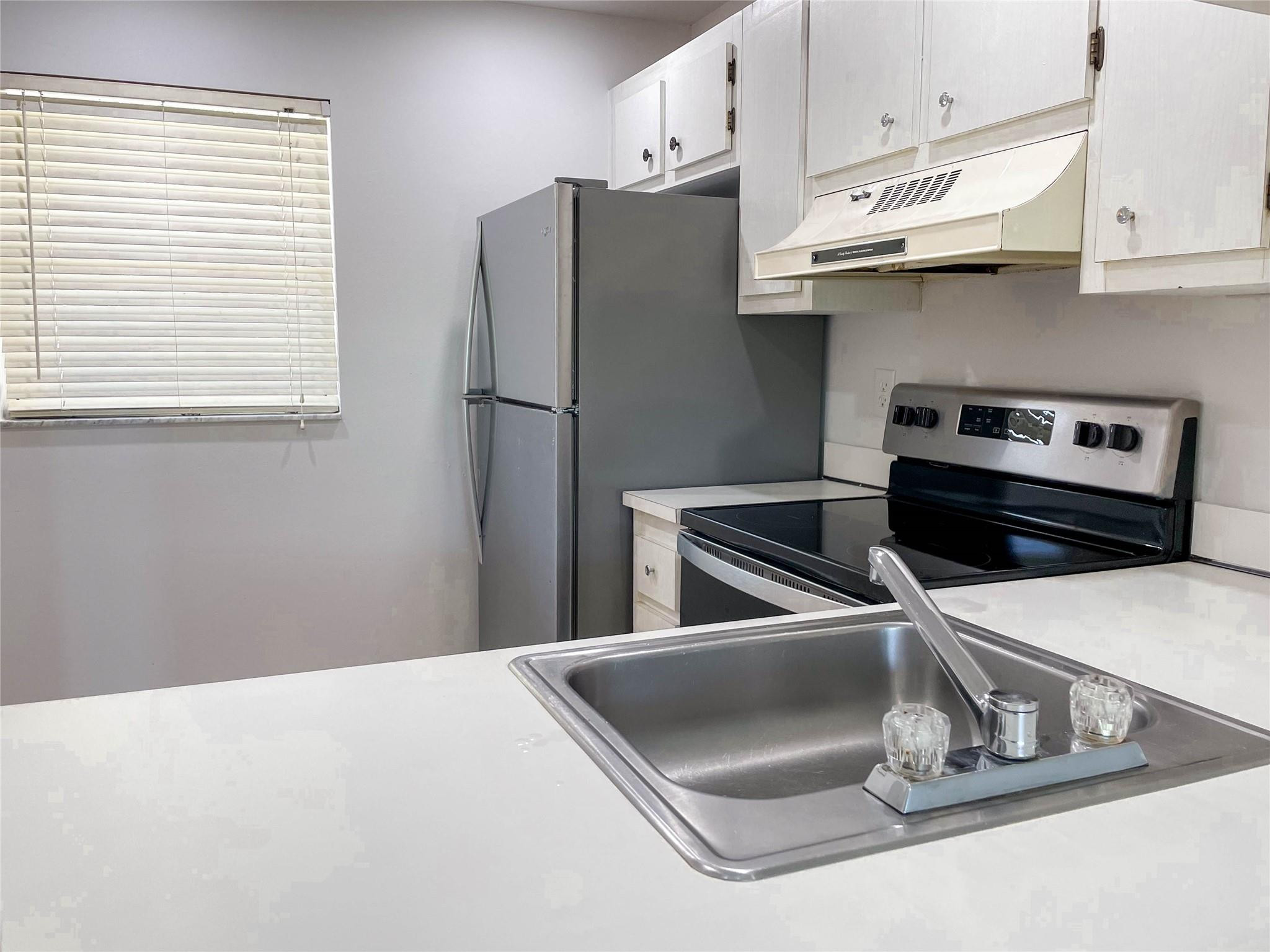 Undisclosed Address Davie, FL 33324 - Photo 8 of 24 Photo 8