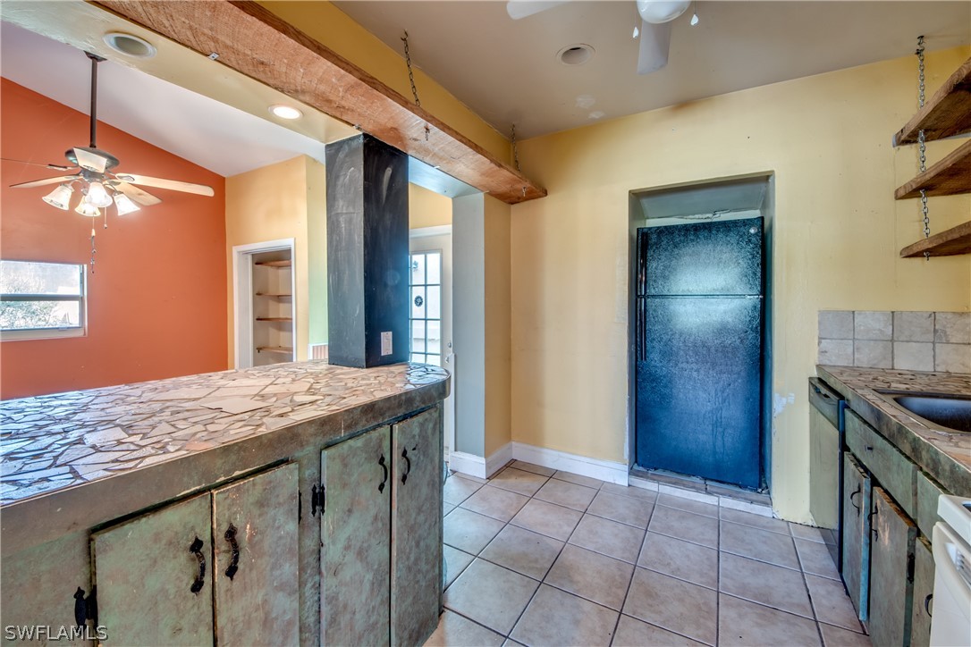 18481 Iris Road Fort Myers, FL 33967 - Photo 9 of 28