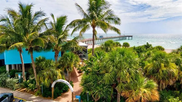 $1,199,000 | 503 North Tamiami Trail, Unit 301, Venice, FL 34285