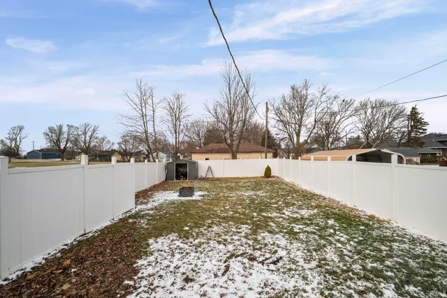 $179,900 | 111 West 4th Street, Fowler, IN 47944