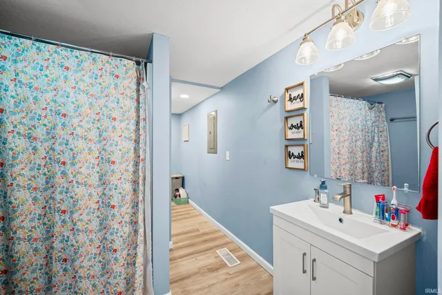 $179,900 | 111 West 4th Street, Fowler, IN 47944