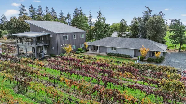 $1,000,000 | 14275 North Neeley Road, Lodi, CA 95242