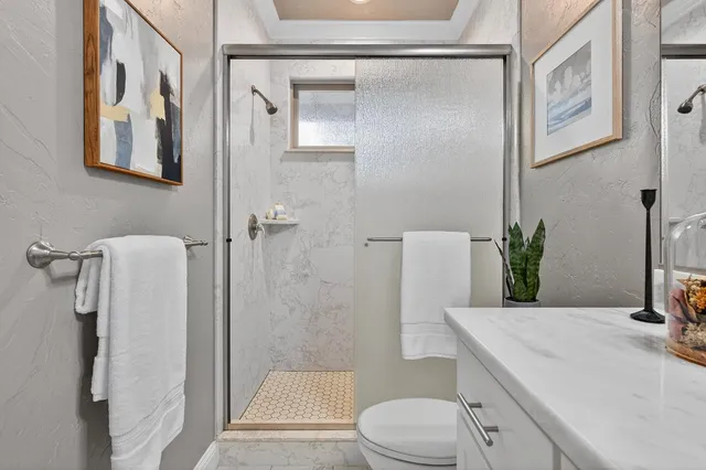 $1,200,000 | 14275 North Neeley Road, Lodi, CA 95242